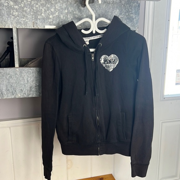 Pink sweater - Picture 1 of 5